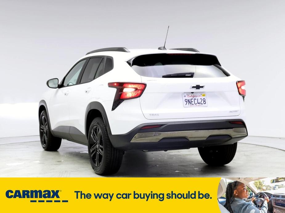 used 2025 Chevrolet Trax car, priced at $28,998