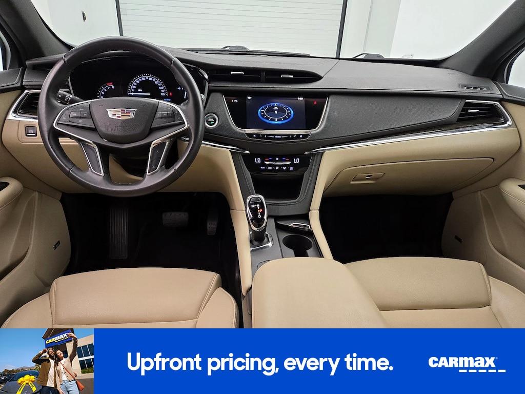 used 2017 Cadillac XT5 car, priced at $19,998