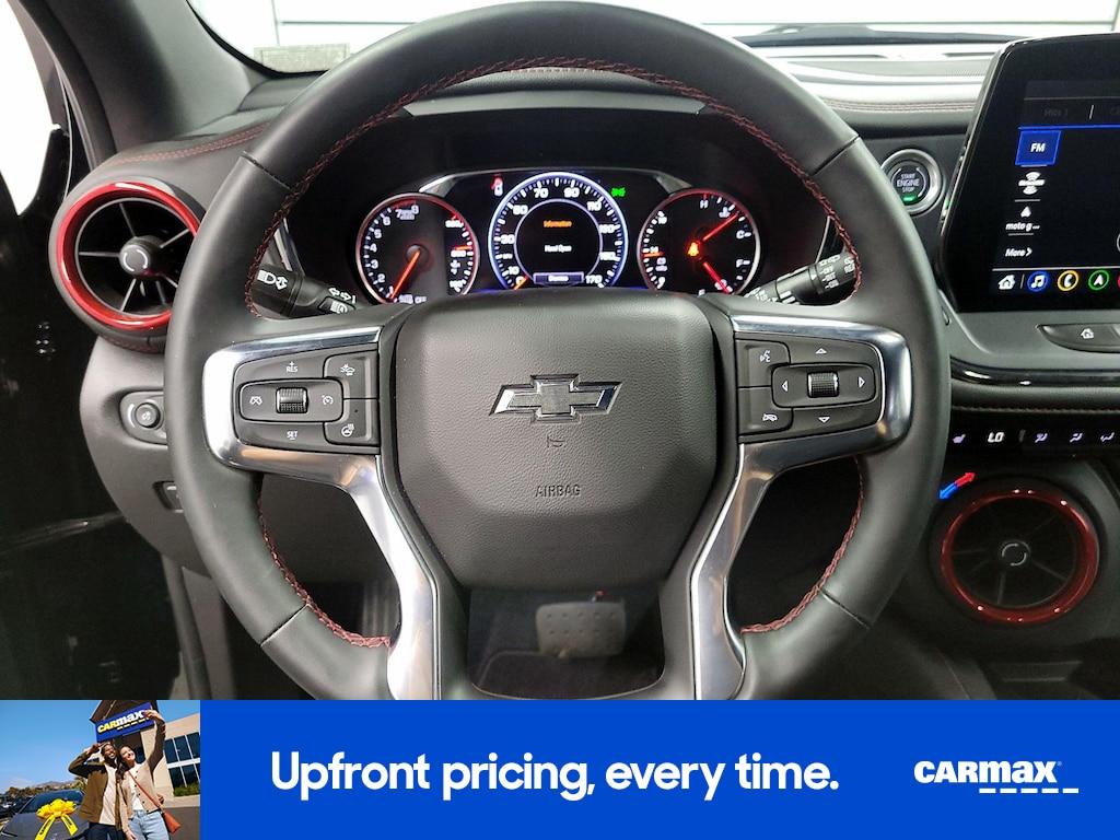 used 2025 Chevrolet Blazer car, priced at $35,998