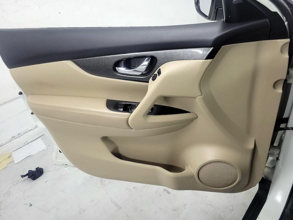 used 2016 Nissan Rogue car, priced at $13,998