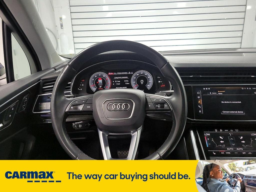 used 2023 Audi Q7 car, priced at $35,998