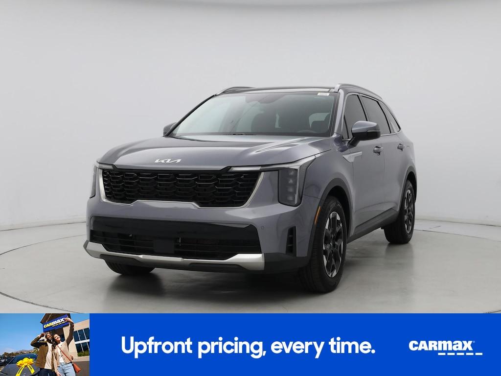 used 2024 Kia Sorento car, priced at $32,998