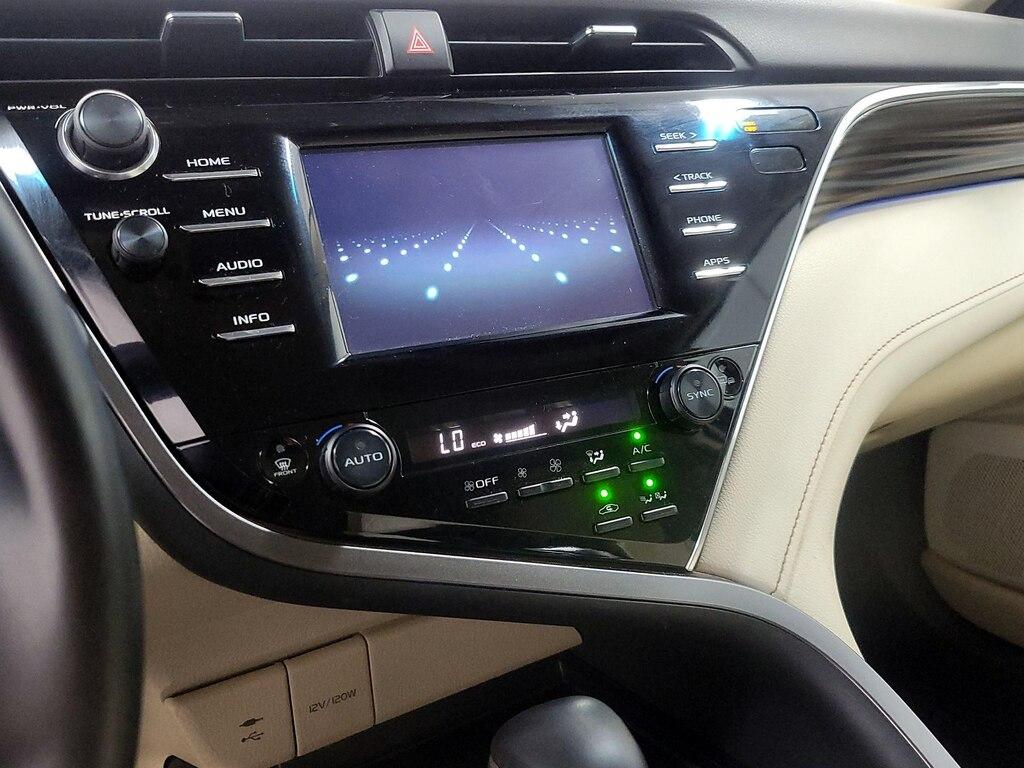 used 2018 Toyota Camry Hybrid car, priced at $26,998