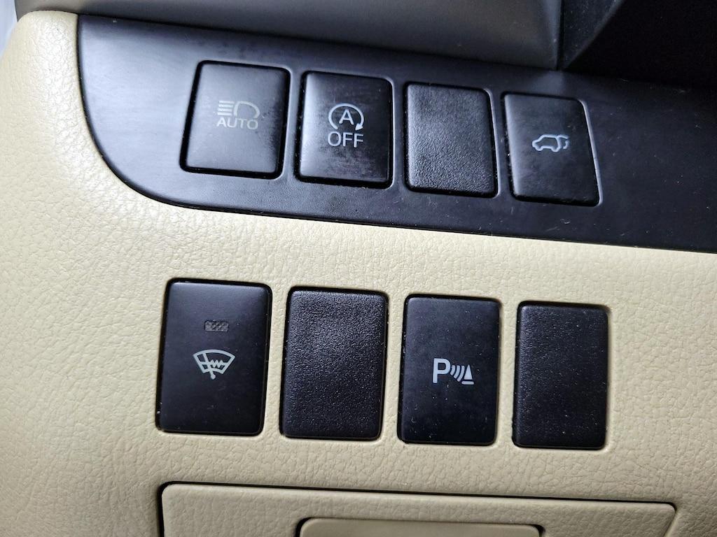 used 2019 Toyota Highlander car, priced at $26,998