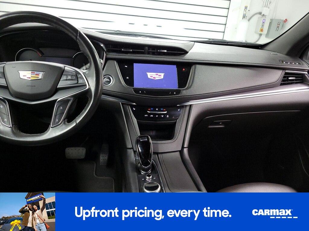 used 2023 Cadillac XT5 car, priced at $24,998