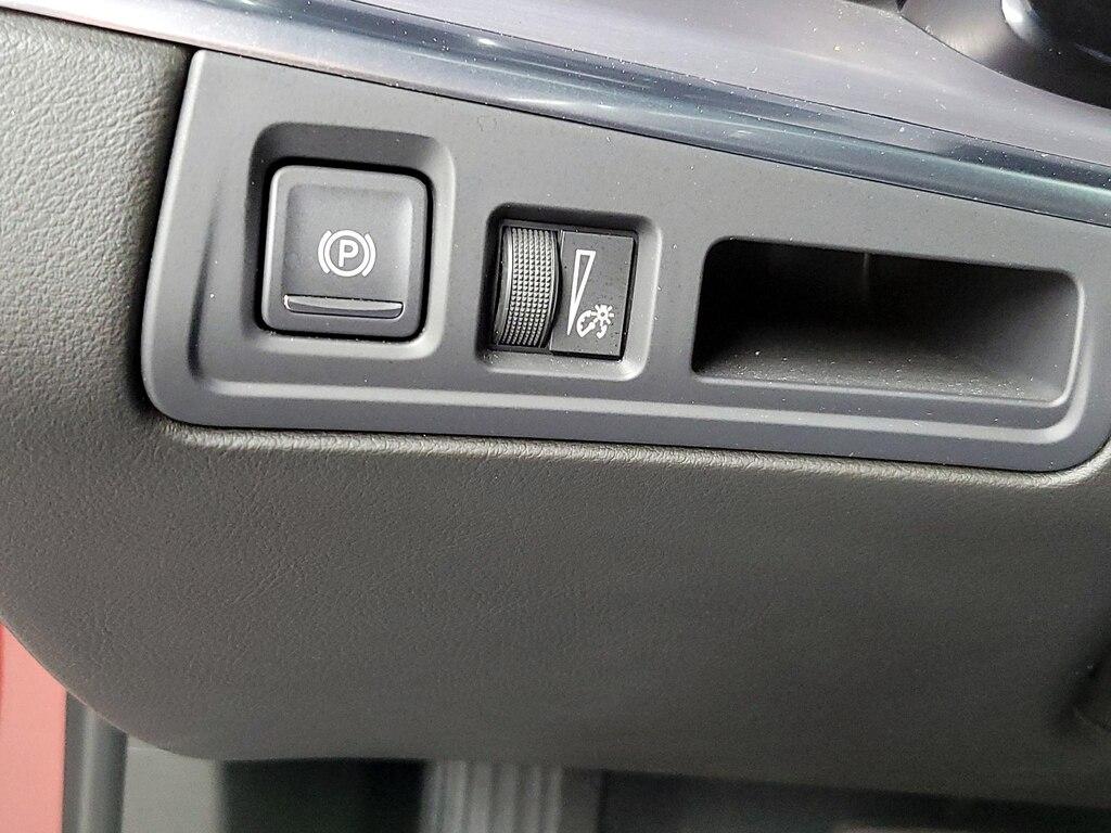 used 2023 Cadillac XT5 car, priced at $24,998