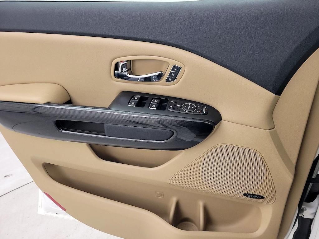 used 2016 Kia Sedona car, priced at $13,998