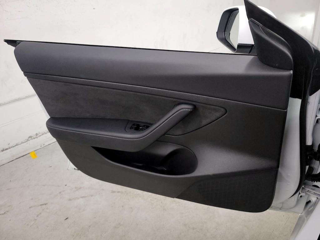 used 2021 Tesla Model 3 car, priced at $27,998