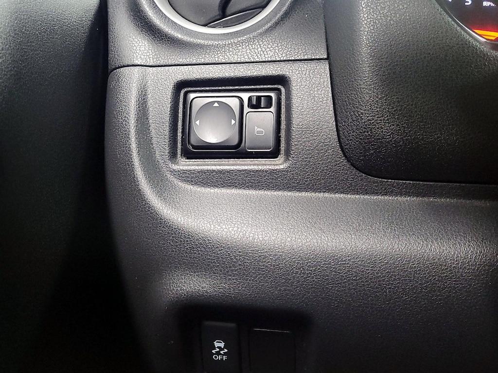 used 2014 Nissan Versa Note car, priced at $9,998