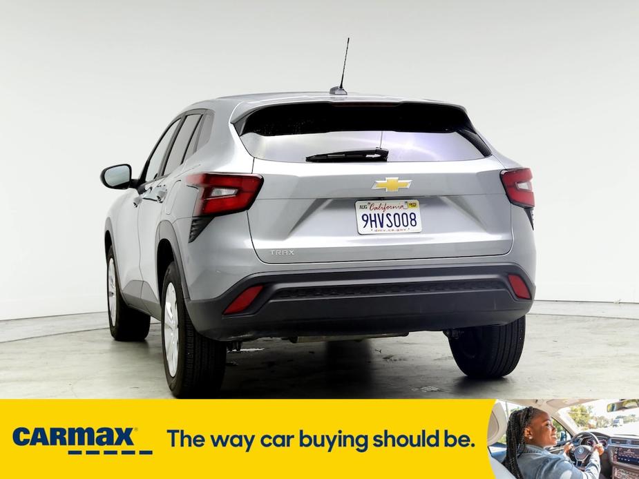 used 2024 Chevrolet Trax car, priced at $22,998