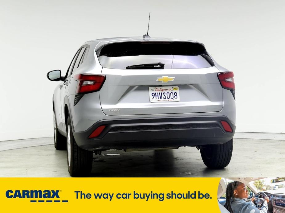 used 2024 Chevrolet Trax car, priced at $22,998