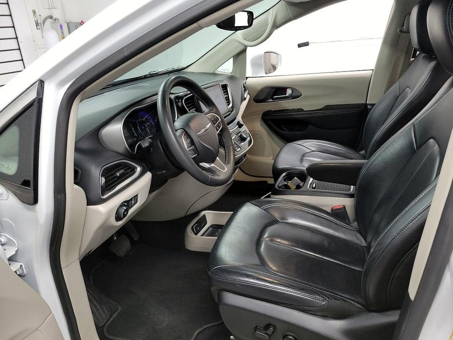 used 2022 Chrysler Pacifica car, priced at $24,998