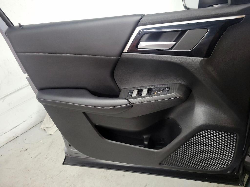 used 2022 Mitsubishi Outlander car, priced at $26,998