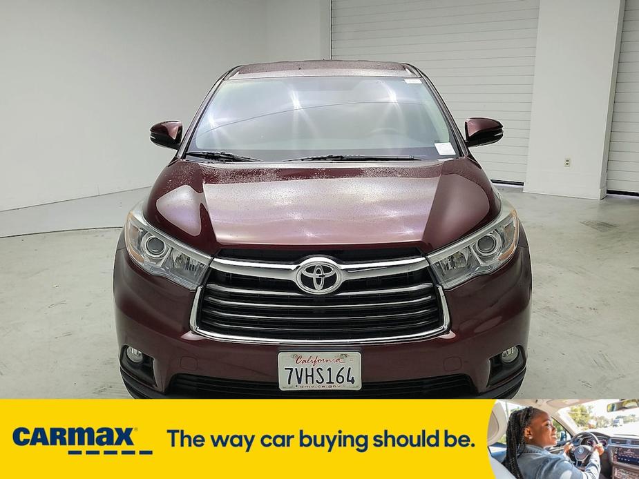 used 2016 Toyota Highlander car, priced at $22,998