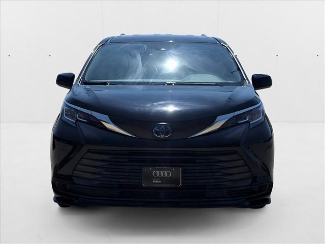 used 2021 Toyota Sienna car, priced at $26,399