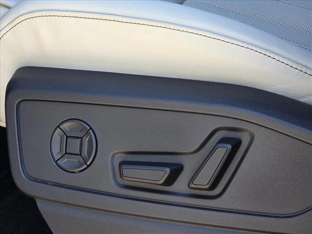 new 2025 Audi Q5 car, priced at $58,442