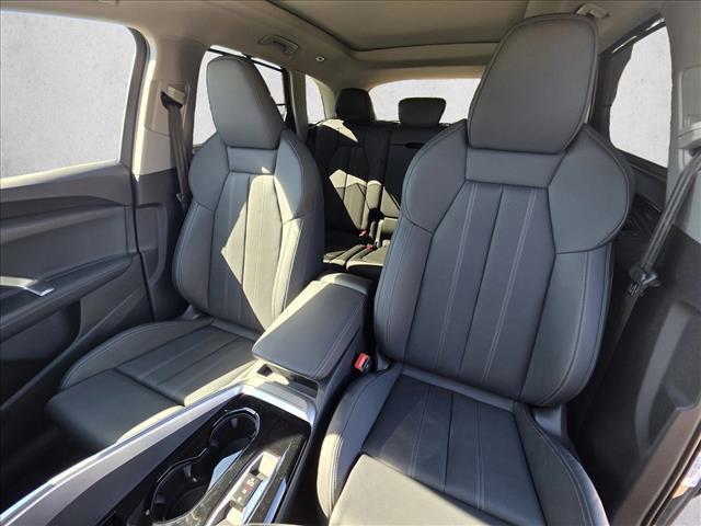 new 2025 Audi Q5 car, priced at $58,442