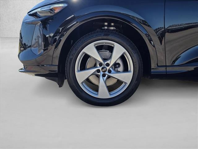 new 2025 Audi Q5 car, priced at $58,442