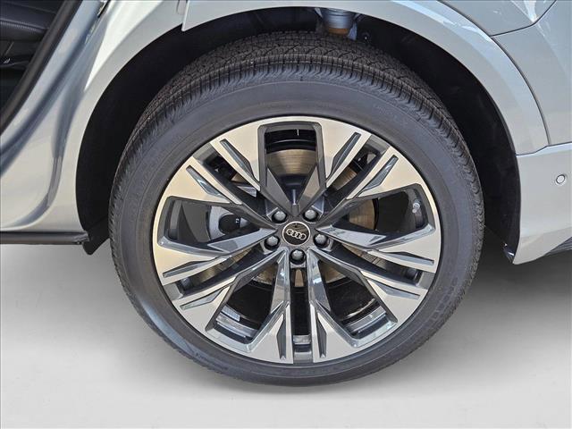 new 2025 Audi Q8 car, priced at $73,306