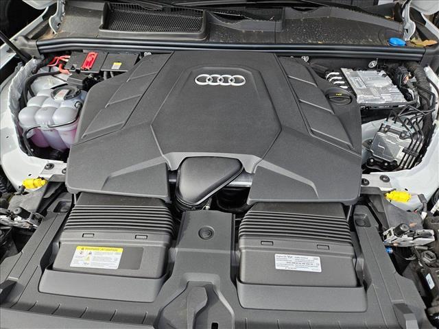 new 2025 Audi Q7 car, priced at $73,811