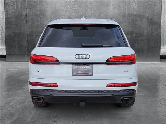 new 2025 Audi Q7 car, priced at $77,728