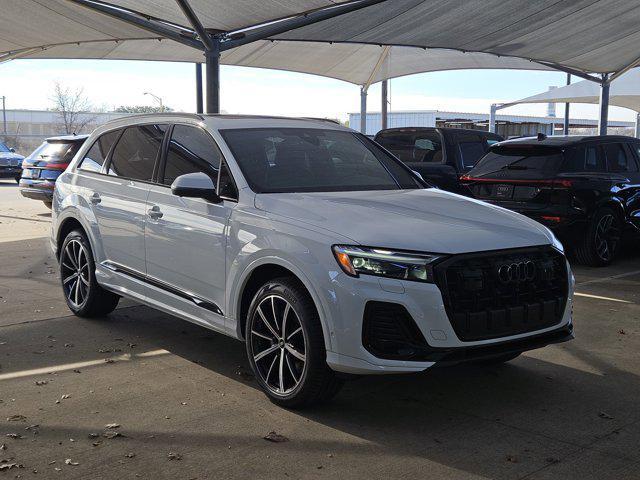 new 2025 Audi Q7 car, priced at $72,450