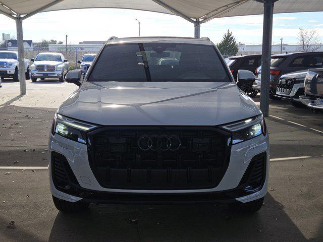 new 2025 Audi Q7 car, priced at $72,450