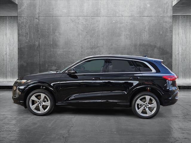 new 2025 Audi Q5 car, priced at $58,442