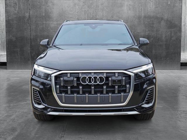 new 2025 Audi Q7 car, priced at $62,335