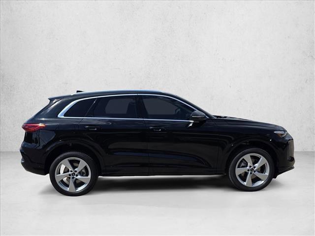 new 2025 Audi Q5 car, priced at $58,442
