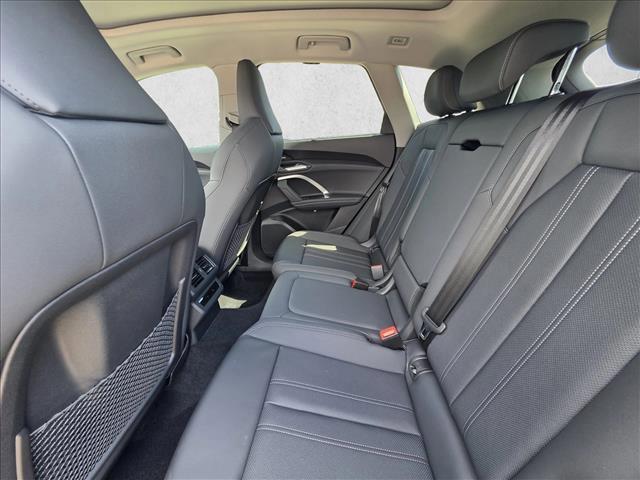 new 2025 Audi Q5 car, priced at $58,442