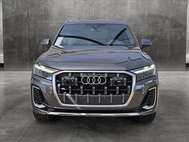 new 2025 Audi Q7 car, priced at $65,270