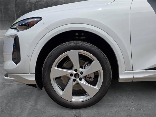 new 2025 Audi Q5 car, priced at $58,526