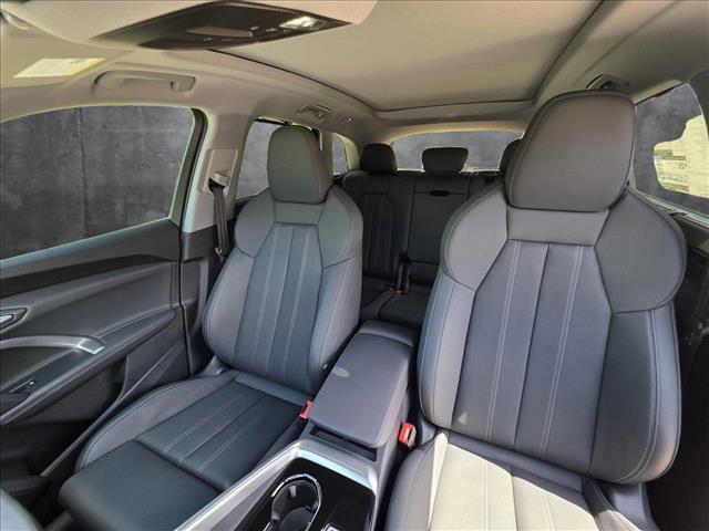 new 2025 Audi Q5 car, priced at $58,526