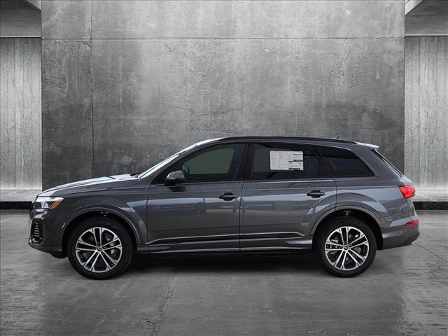 new 2025 Audi Q7 car, priced at $62,701