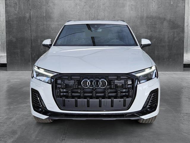 new 2025 Audi Q7 car, priced at $77,750