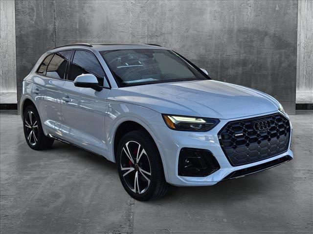 new 2025 Audi Q5 car, priced at $60,200