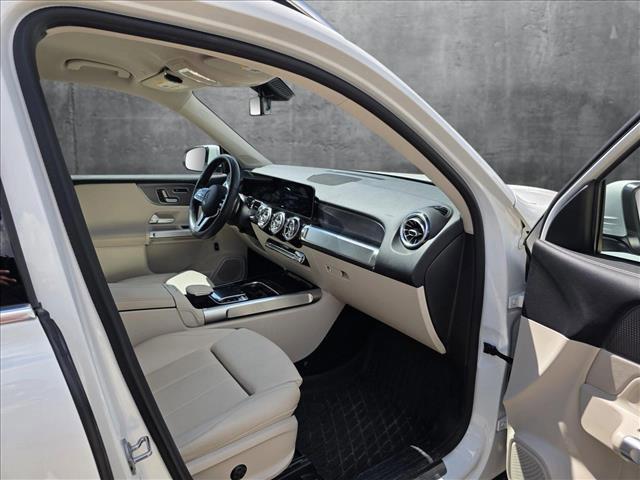 used 2020 Mercedes-Benz GLB 250 car, priced at $20,990