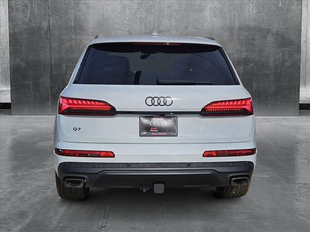 new 2025 Audi Q7 car, priced at $77,840