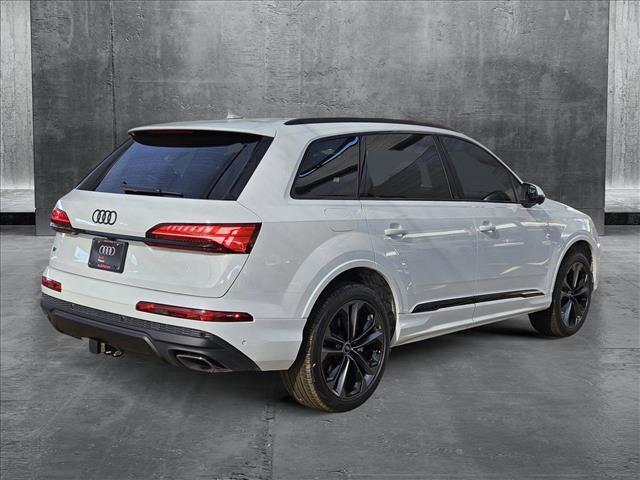 new 2025 Audi Q7 car, priced at $77,840