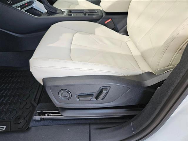 new 2025 Audi Q3 car, priced at $42,089