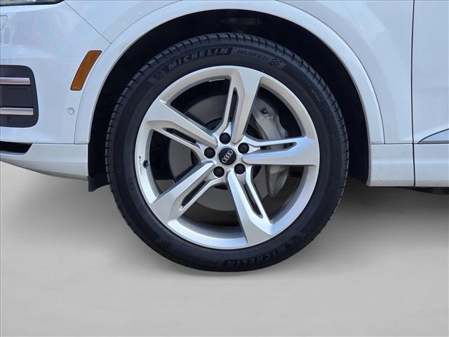 used 2019 Audi Q7 car, priced at $21,881