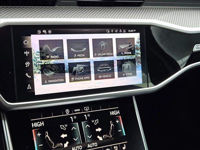 new 2025 Audi RS 6 Avant car, priced at $121,995