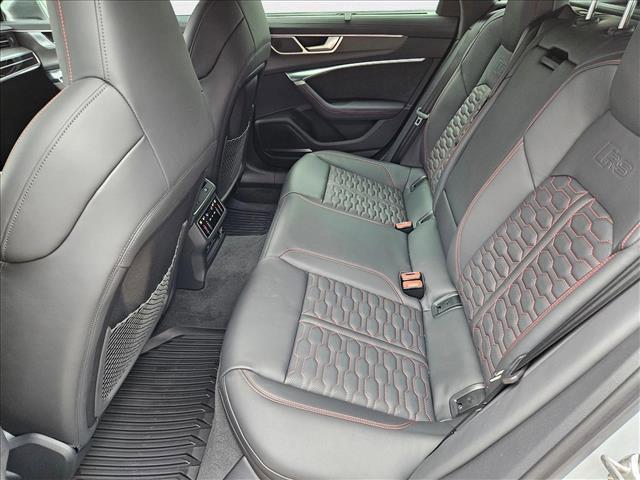 new 2025 Audi RS 6 Avant car, priced at $121,995