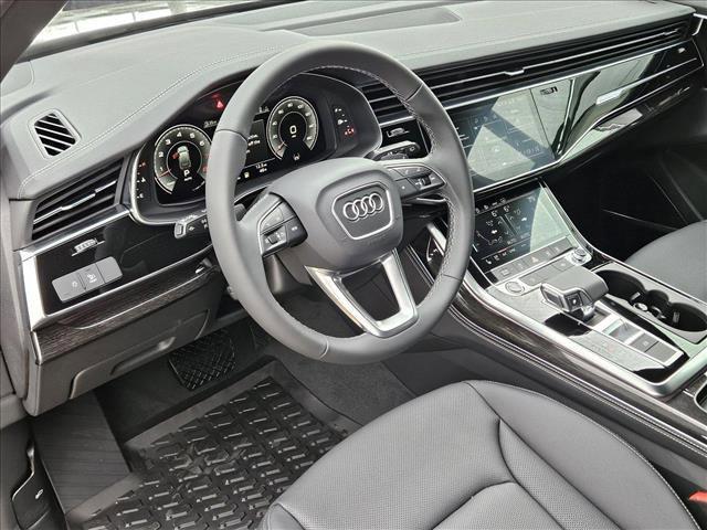 new 2025 Audi Q7 car, priced at $77,000