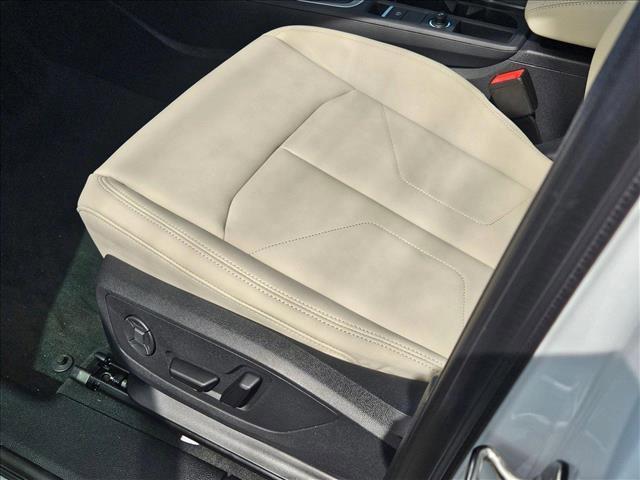 new 2025 Audi Q3 car, priced at $42,089