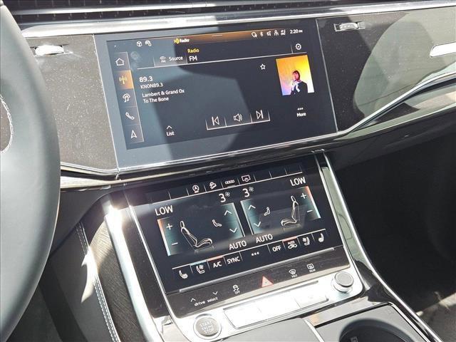 new 2025 Audi Q7 car, priced at $66,803