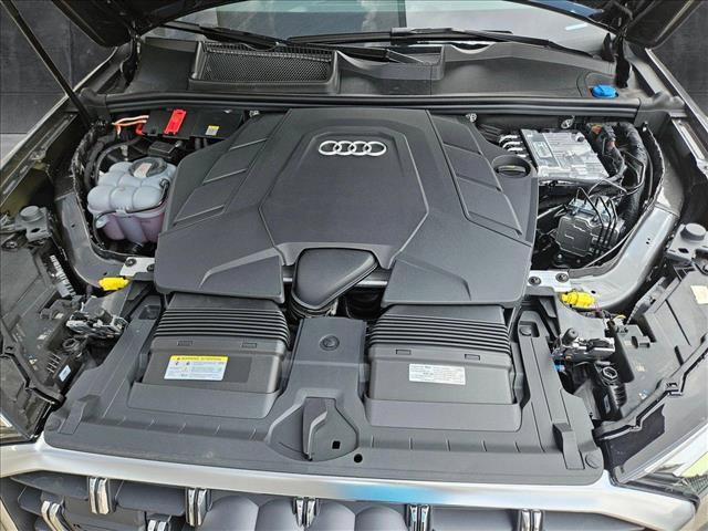 new 2025 Audi Q7 car, priced at $66,803
