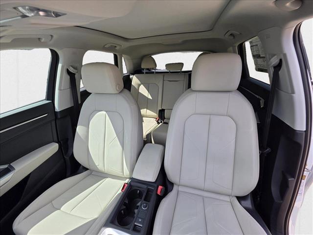 new 2025 Audi Q3 car, priced at $41,527