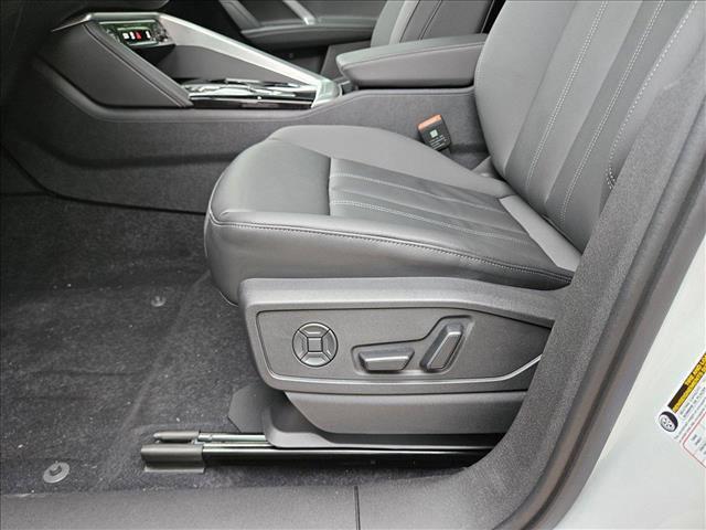 new 2025 Audi Q5 car, priced at $59,685